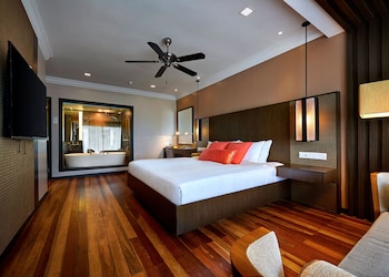 Ocean Front - Suite