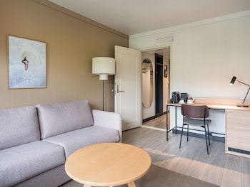 Family Room, 1 Double Bed with Sofa bed, Non Smoking