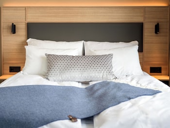 Deluxe Room, Balcony
