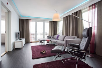 Suite (Master)