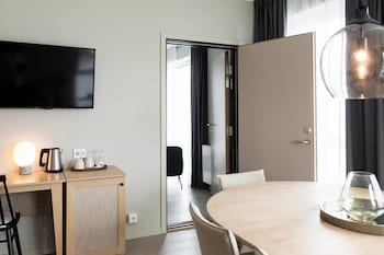 Deluxe Room, Double or Twin