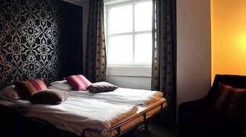 Family Room, 2 Twin Beds, Non Smoking