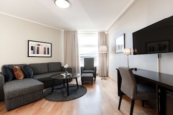 Junior Double Room