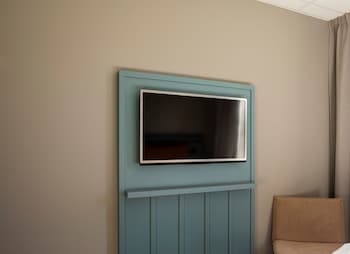 Single Room (Compact)