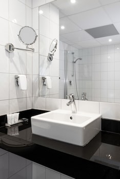 Family Room, Non Smoking (1 Double Bed + 2 Trundle Beds)