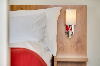 Family Room, Non Smoking (1 Double Bed + 2 Trundle Beds)
