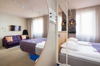 Superior Room, 1 Queen Bed