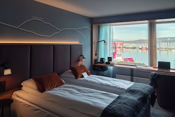 Superior Room, 1 King Bed