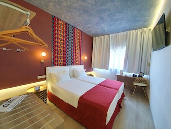 Standard Room, 2 Twin Beds