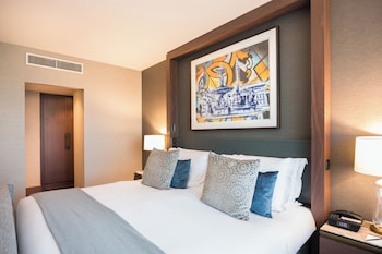 Junior Suite, 1 King Bed, Park View