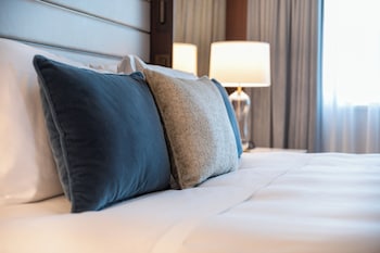 Suite, 1 King Bed (Prestige)