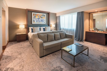 Junior Suite, 1 King Bed, Park View