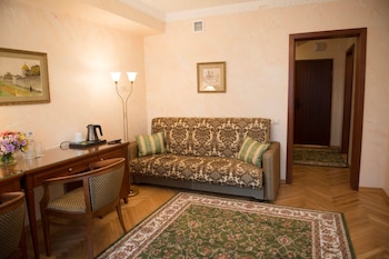 Deluxe Junior Suite