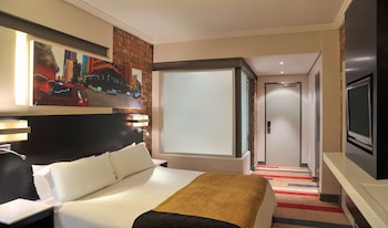Standard Premium King or Twn Room