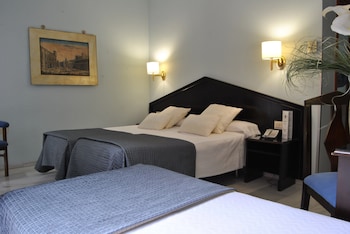 Double Room (2 adults and 1 child)