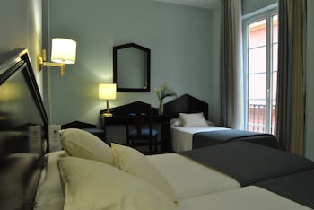 Triple Room, 3 Twin Beds