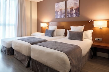 Double room with rollaway bed