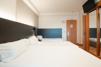 Standard Double Room (+ Extra Bed)