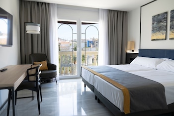 Double Room, Pool View