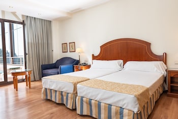 Premium Double or Twin Room, Balcony