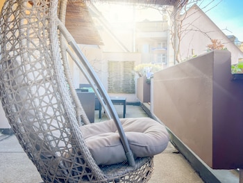 Premium Suite, Balcony