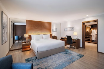 1 Bedroom Suite with Exclusive Benefits