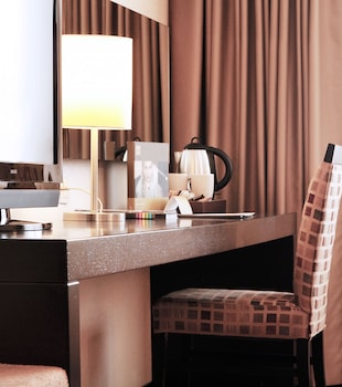 Corner Deluxe