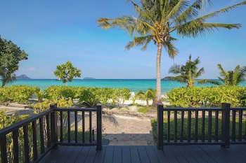 Beachfront Premier PLUS