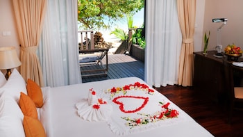 Studio, Sea View, Beachfront