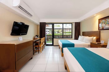 Standard Room, 2 Double Beds, Non Smoking, Balcony