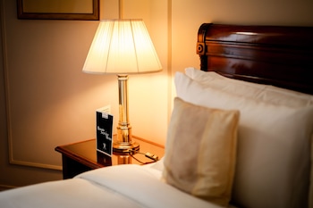 Prestige Room