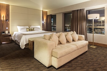 Deluxe Room, 1 King Bed