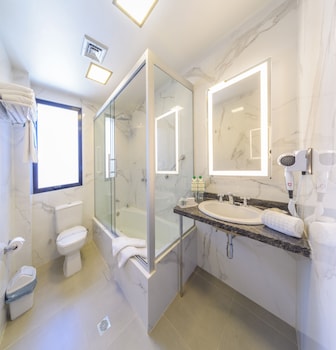 Grand Deluxe Suite