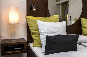 Standard Room, 2 Twin Beds