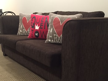 Standard Studio, Non Smoking, Kitchenette (Large Studio Unit 8)