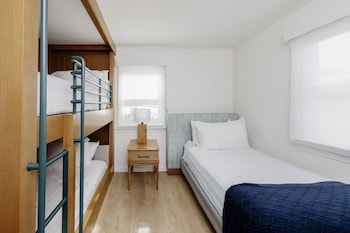 Cottage, Multiple Beds (1 Bath)