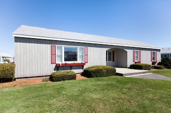Cottage, Multiple Beds (2-Bath)