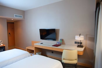 Premium Double or Twin Room, Multiple Beds, City View