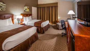 Standard Room, 2 Double Beds, Non Smoking, Refrigerator