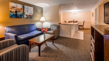 Suite, 1 Queen Bed, Non Smoking, Jetted Tub (with Sofabed)
