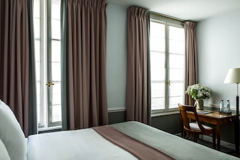 Junior Suite - Vue Paris