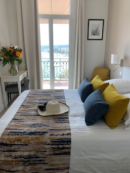 Superior Room, 1 Double Bed, Balcony, Sea View