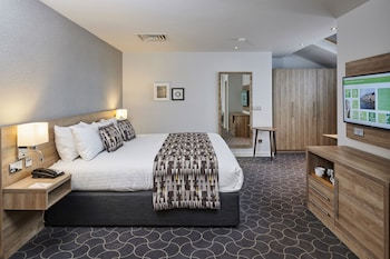 Suite, 1 King Bed