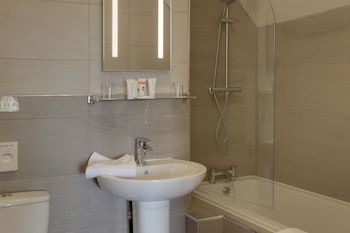 Standard Room, 2 Twin Beds, Accessible, Non Smoking