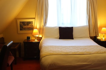 Standard Room, 1 Double Bed, Non Smoking (Small)