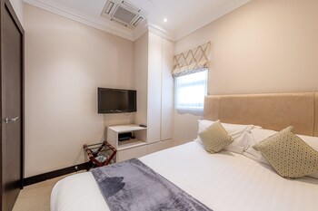 Superior Apartment, 2 Bedrooms, 1 Bathroom
