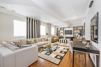 Penthouse Suite, Four Bedrooms Apartment