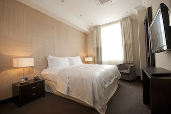 Deluxe Apartment, 2 Bedrooms (2 Bathrooms)