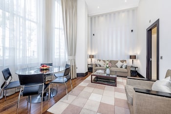 Deluxe Apartment, 2 Bedrooms (2 Bathrooms)