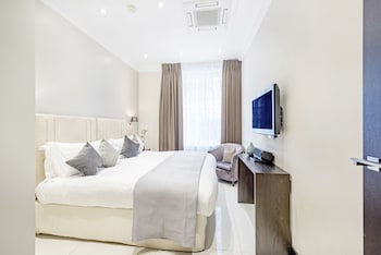 Standard Apartment, 3 Bedrooms (Lower Ground floor)